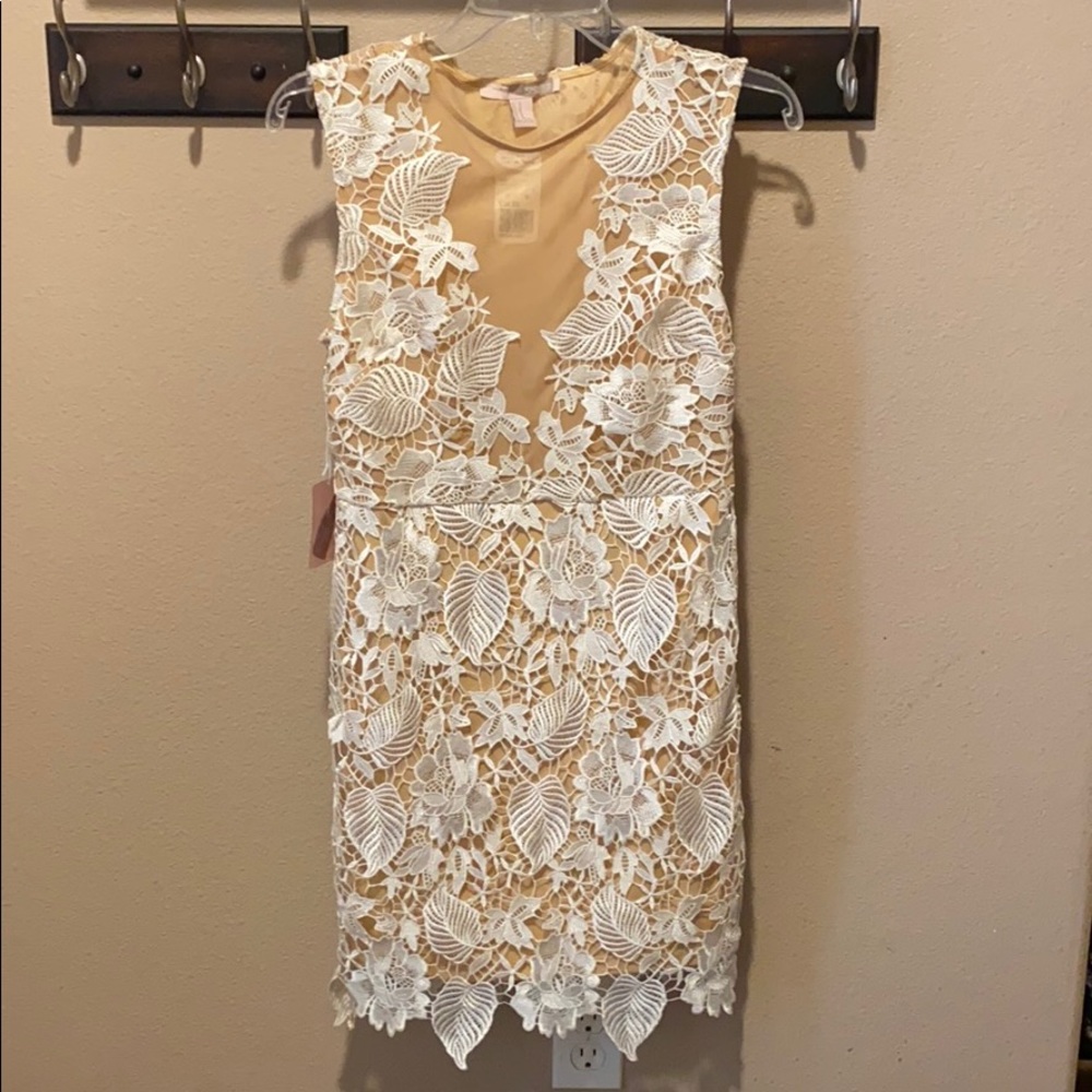 Forever 21 White Lace Dress